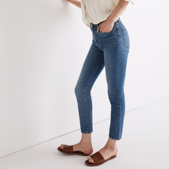 Madewell Denim - The Perfect Vintage Crop Jean in Sandford Wash: Summerweight Edition